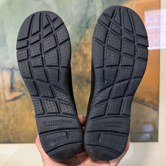 🌹LA CANADIENNE🌹 Lavender Black Ankle Boot Size: 5M - Picture 15 of 15